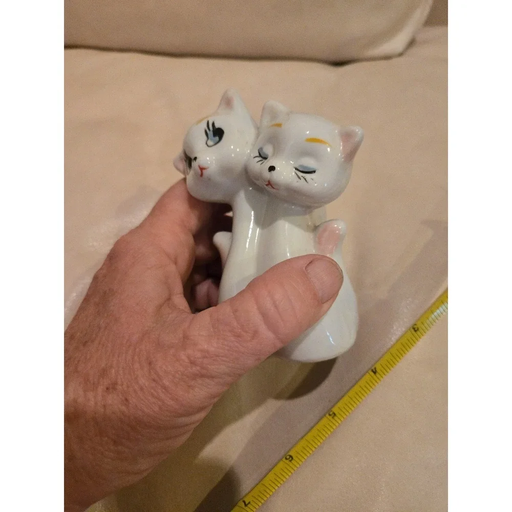 MidCentury Twin Cat Porcelain Figurine Bud Vase White Pink Kitten Kitschy MCM